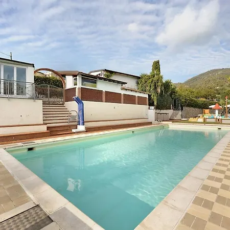 Mobile Next 231 Holiday home Pietra Ligure